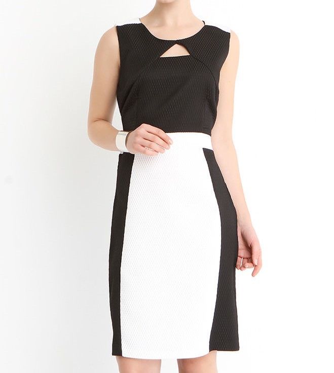 Siyah Beyaz Desenli Kolsuz Garnili Elbise | Elb14285