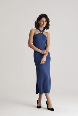  Sense İndigo Viskon Elastan Halka Detaylı Halter Yaka Elbise | ELB36706